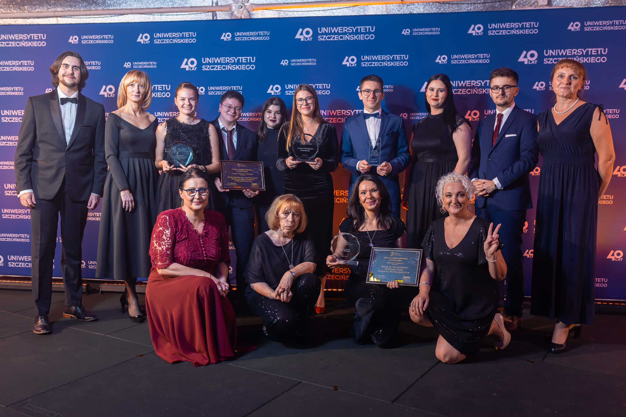 Wyróżnienia dla Laureatów Wydziału Nauk Ścisłych i Przyrodniczych podczas Gali Aktywności Studenckiej US Gryfy Samorządności